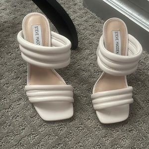 Steve Madden: Tahani Trapunto trap sandal heel